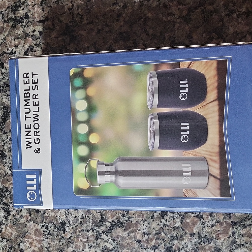 OLLI 2- 14 oz wine tumbler & 750 mL Stainless Steel Growler Set new in package